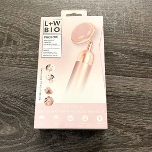 Luxe Willow PHOENIX Rose Quartz Vibrating Facial Roller